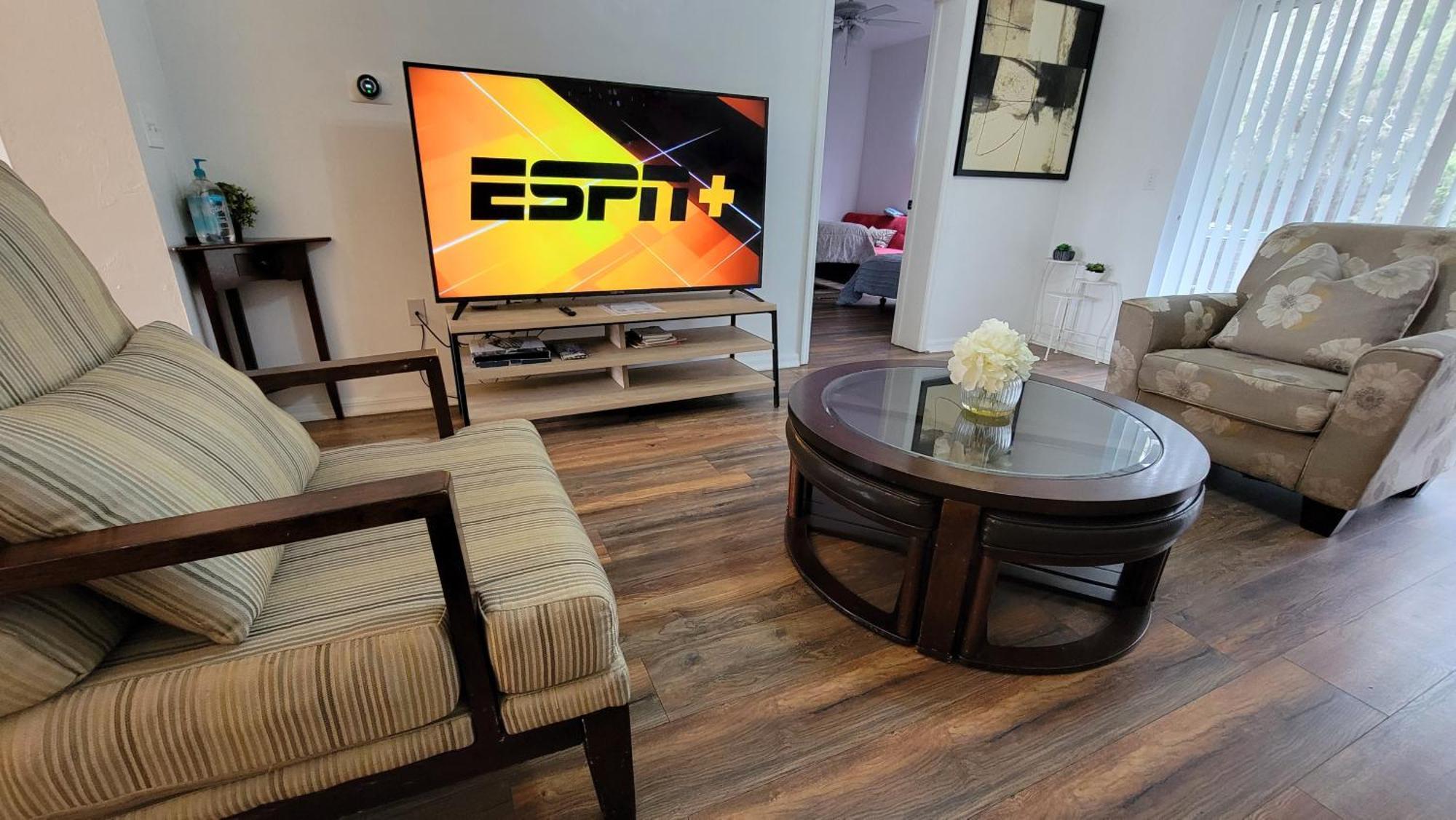 2 Master Suite Apartment Near North Florida Regional Med, Uf Health, & Mall Gainesville Luaran gambar
